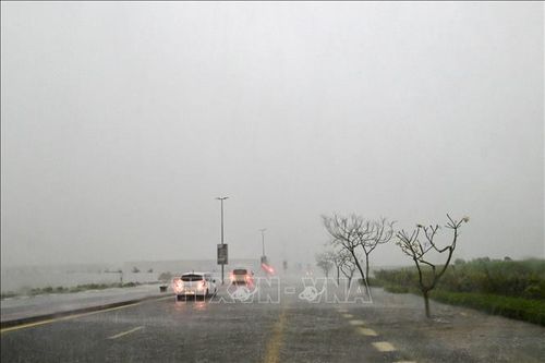 Sân bay quốc tế Dubai tạm thời giới hạn chuyến bay đến