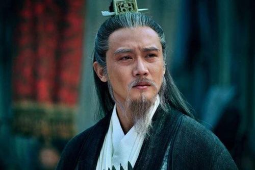 Gia Cát Lượng: 'Chân nhân bất lộ tướng', càng là cao nhân, càng che giấu sâu 3 thứ này