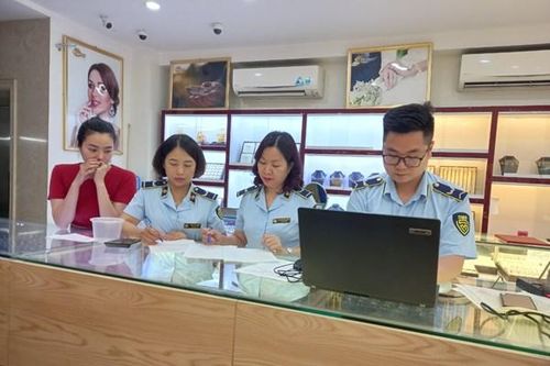 Liên tiếp xử lý nhiều doanh nghiệp bán vàng vi phạm