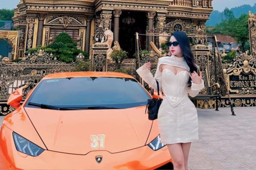 'Đại gia đồng nát' Nghệ An vừa xây xong lâu đài 100 tỷ đã sắm thêm siêu xe chục tỷ