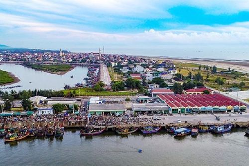 Hà Tĩnh phê bình chủ đầu tư dự án mở rộng Cảng cá Thạch Kim