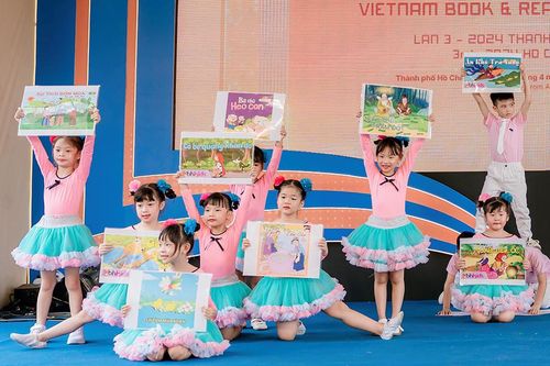Ngày Sách và văn hóa đọc Việt Nam lần thứ 3-2024: Tôn vinh tác giả, bạn đọc, người làm sách