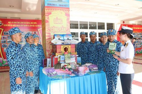 Lữ đoàn 189 hưởng ứng Ngày Sách và Văn hóa đọc Việt Nam