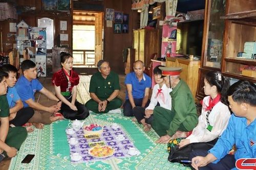 Nhớ mãi một thời hào hùng