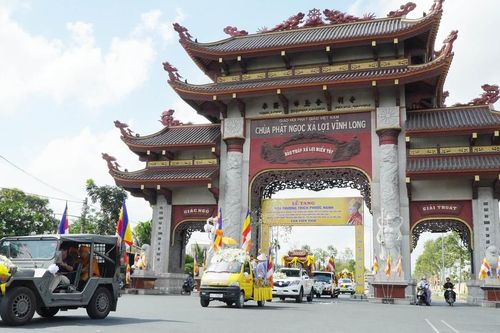 Vĩnh Long: Lễ truy niệm và phụng tống kim quan Hòa thượng Thích Phước Hạnh trà-tỳ