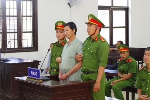 Ra tay hạ sát hàng xóm vì mâu thuẫn nhiều năm trước