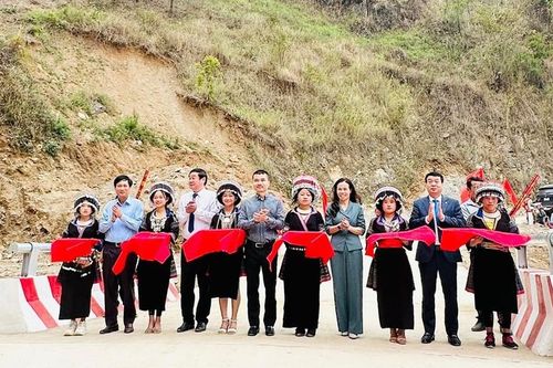 Sơn La: Khánh thành cầu Dân trí - Chăm Pộng trị giá 1,3 tỉ đồng
