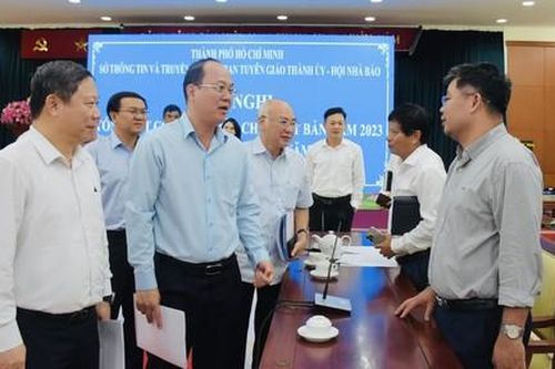 Báo chí-xuất bản chủ động dẫn dắt thông tin trước sự phát triển của truyền thông xã hội