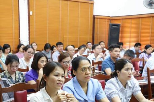 Gần 100 đại biểu tham dự tập huấn hệ thống quản lý chất lượng tại Thường Tín