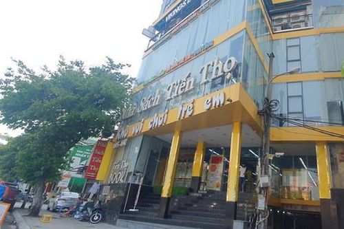 Thêm một cơ sở nhà sách Tiến Thọ vi phạm PCCC vẫn ngang nhiên mở cửa đón khách
