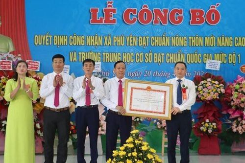 Xã da giày Phú Yên (huyện Phú Xuyên) đạt chuẩn nông thôn mới nâng cao