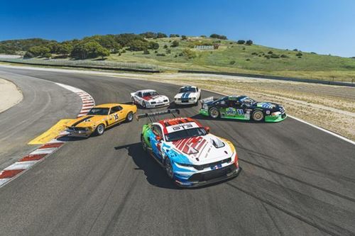 Ngắm Ford Mustang GT3 IMSA màu áo 'kế thừa' Mustang 60 năm qua
