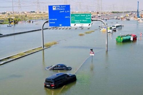 Có phải việc tạo mây đã gây ra trận lụt lịch sử ở UAE và Oman?