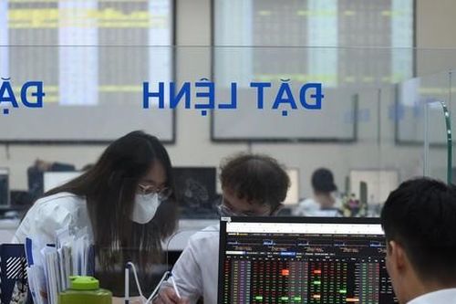 Nghỉ lễ liên tục 5 ngày, chứng khoán có giao dịch bù?