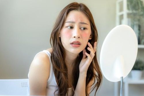 Uống collagen làm đẹp hàng ngày nhưng nhiều chị em không hay biết 6 tác dụng phụ