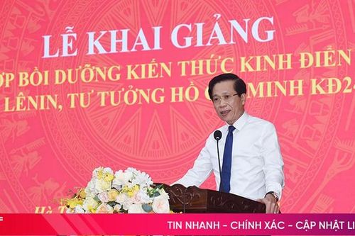 Khai giảng lớp bồi dưỡng kiến thức Mác - Lê-nin, tư tưởng Hồ Chí Minh tại Hà Tĩnh