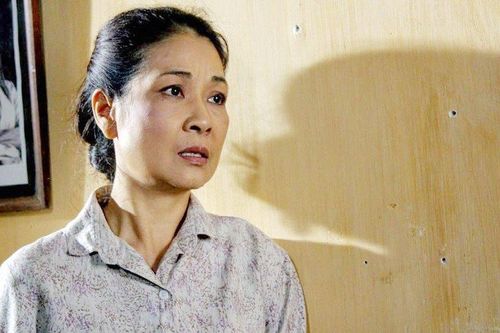 'Người đàn bà khổ nhất màn ảnh' với cuộc hôn nhân 30 năm ngọt ngào, lãng mạn