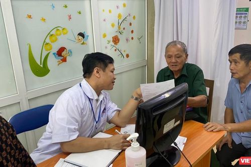 1.000 người dân Điện Biên được các thầy thuốc tuyến Trung ương khám, cấp thuốc miễn phí