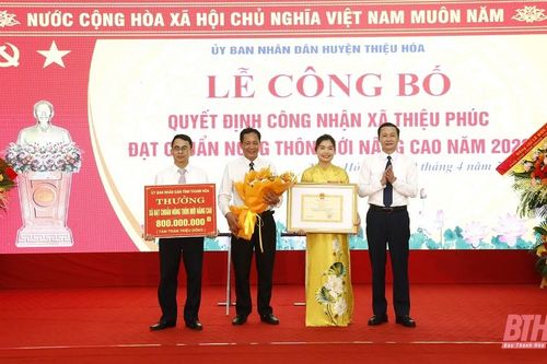 Chủ tịch UBND tỉnh Đỗ Minh Tuấn dự lễ công bố xã Thiệu Phúc đạt chuẩn NTM nâng cao