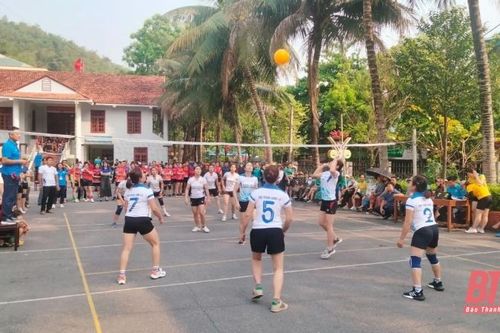 Hội thao công nhân, viên chức, lao động huyện Quan Sơn