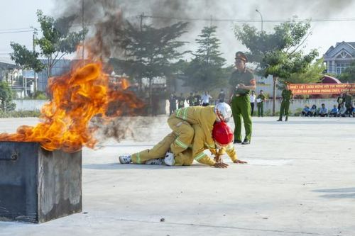 Ninh Hòa: Sôi nổi Hội thi chữa cháy