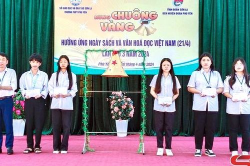 Thi 'Rung chuông vàng' hưởng ứng Ngày sách và Văn hóa đọc Việt Nam