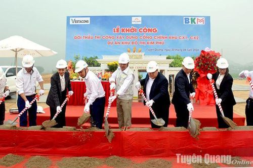 Khởi công cổng chào Victoria