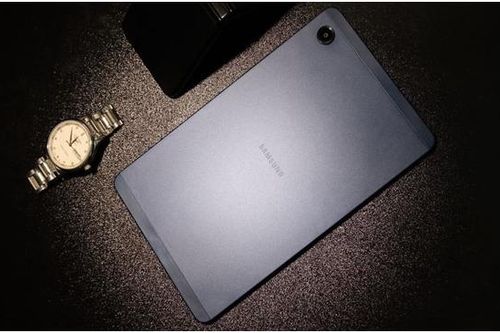 Samsung Galaxy Tab A9: Thiết kế mỏng nhẹ, cấu hình giá 3.9 triệu