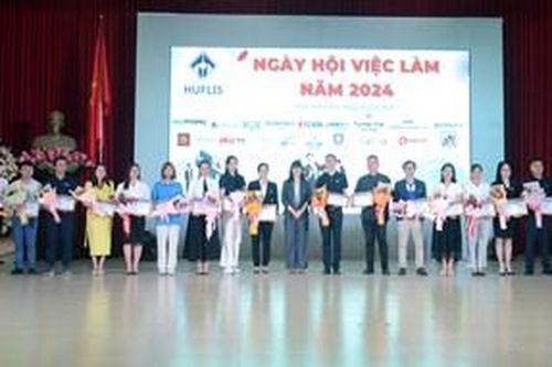 Gần 850 vị trí việc làm dành cho sinh viên Trường đại học Ngoại ngữ