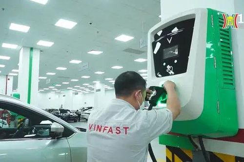 Trạm dừng nghỉ trên cao tốc phải có trạm sạc xe điện
