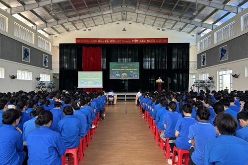 Hội thảo 'Hành trình khởi nghiệp từ trung học phổ thông'