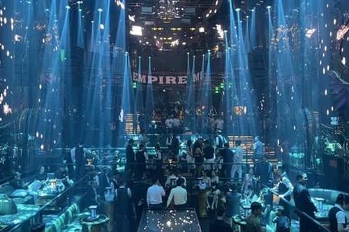 TPHCM: Kiểm tra Club Empire Music, phát hiện 2 dân chơi dương tính ma túy