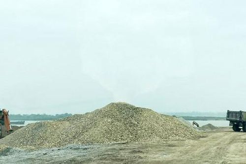 Cần giải quyết dứt điểm tồn tại về quản lý đất đai tại vùng bãi xã Văn Khê (huyện Mê Linh)