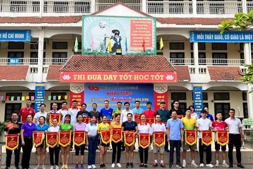 Quận Nam Từ Liêm hoàn tất phát động Giải chạy Báo Hànôịmới cấp cơ sở