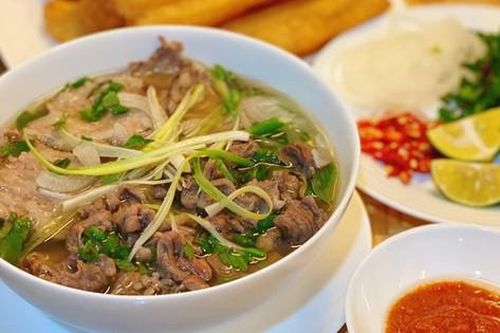 Trổ tài nầu phở tại nhà thơm ngon, chuẩn vị phở Hà Nội