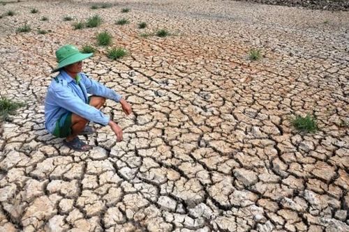 Góc pháp lý vụ 'dị nhân' gọi mưa cho Nam Bộ