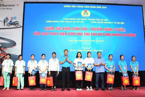 Hà Nội tư vấn, khám sức khỏe miễn phí cho công nhân, lao động