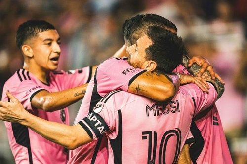 Messi thi đấu xuất thần giúp Inter Miami dẫn đầu giải MLS
