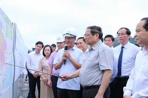 Chuỗi hoạt động không ngừng nghỉ của Thủ tướng ở Lạng Sơn