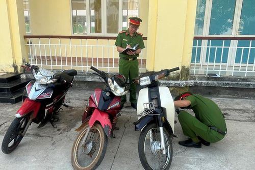 Khởi tố, bắt giam hai đối tượng chuyên trộm xe máy ở Đắk Nông