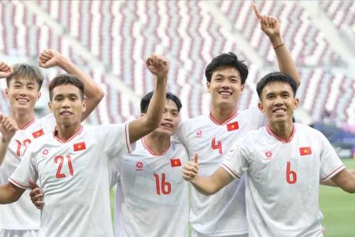 Thắng thuyết phục Malaysia, U23 Việt Nam rộng cửa vào tứ kết giải U23 Châu Á