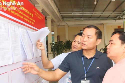 Chính quyền địa phương cấp xã phải công khai những nội dung nào?
