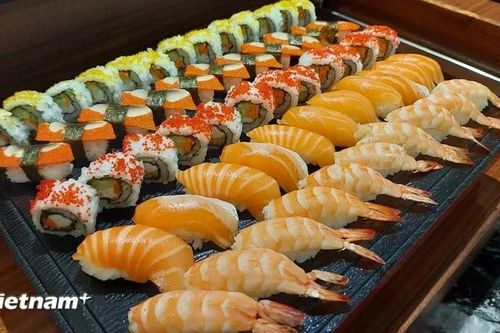Giới thiệu nét văn hóa đặc sắc của món sushi Nhật Bản tới người dân Việt Nam