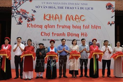 Bắc Ninh tái hiện chợ tranh Đông Hồ xưa