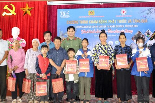 Ngày thứ 3, Chương trình 'Hành trình nhân đạo – Trao nhận yêu thương'