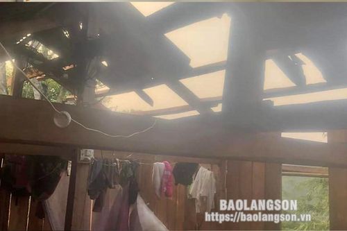Tràng Định: 87 ngôi nhà bị tốc mái do mưa lớn kèm gió mạnh
