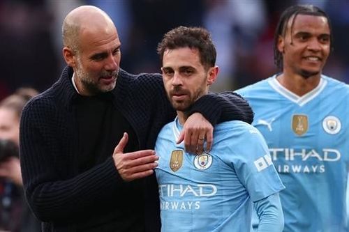 HLV Pep Guardiola: Tôi không hiểu Man City sống sót bằng cách nào?