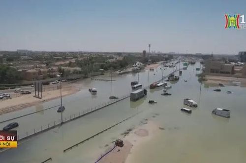 Dubai hứng chịu thiệt hại lớn về tài sản sau trận lụt