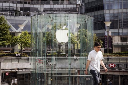 Loạt khó khăn đang bủa vây Apple