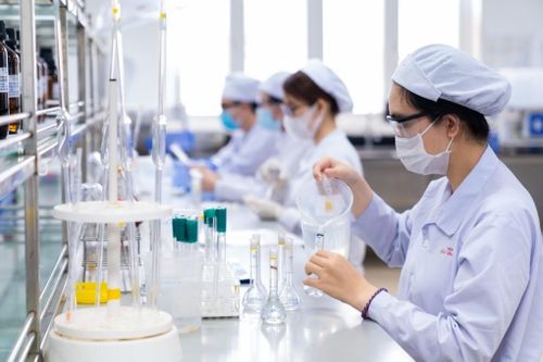 Dược Hậu Giang giảm gần 40% lợi nhuận quý đầu năm